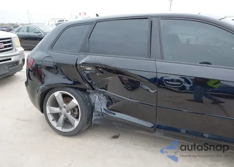 2011 Audi A3 2.0T Premium z USA, uszkodzony, nr VIN WAUMFAFM0BA080975